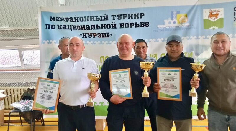 В Зилаирском районе прошёл турнир по борьбе курэш памяти Рафаэля Кулгарина